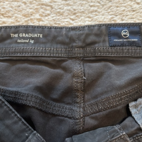 AG The Graduate - tailored leg- Chino - Grey 32x34 - Picture 3 of 4